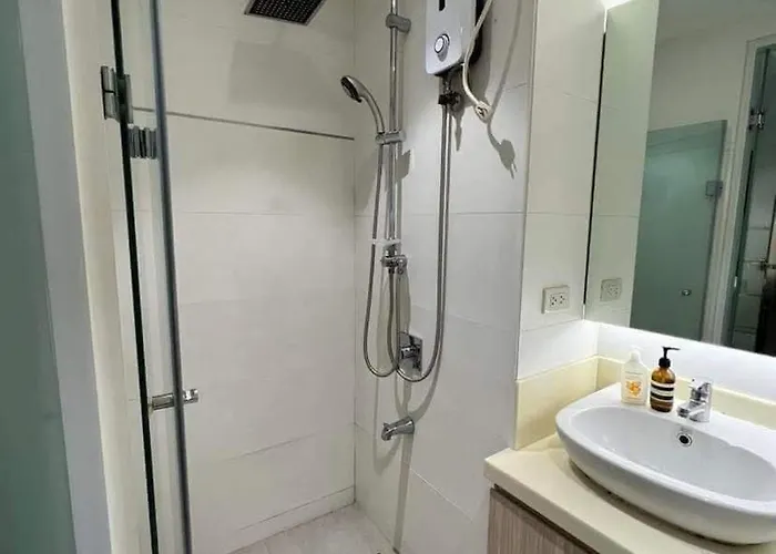Us Embassy Roxas Blvd, Ermita, 1 Bedroom Comfysuite Manilla